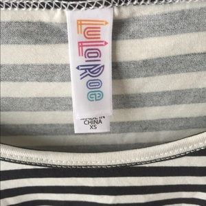 LuLaRoe Tops - Lularoe lynnae LuLaRoe Tops - Lularoe lynnae